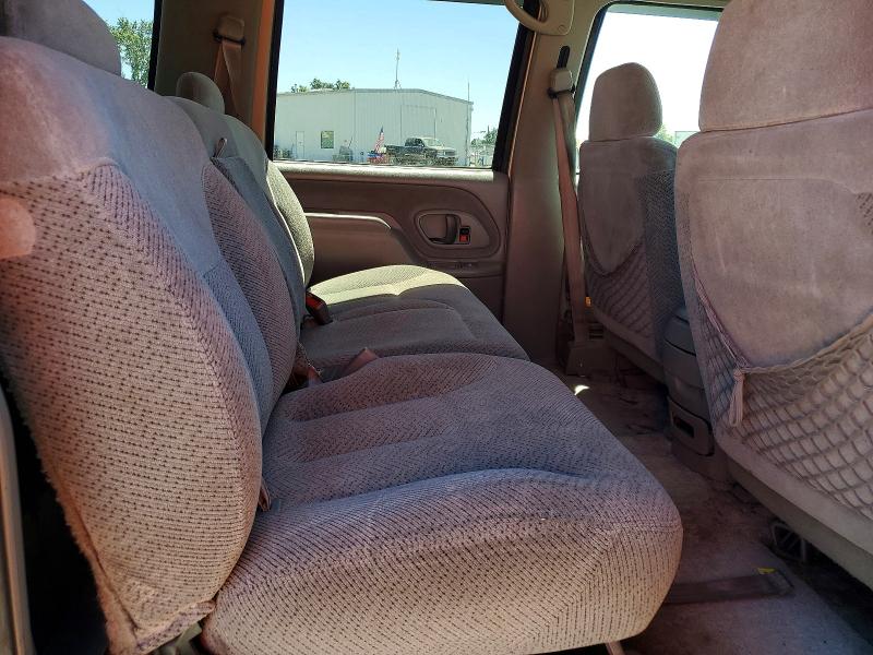 Aukcja sprzedaży 1999 Chevrolet Suburban, vin: 3GNFK16R6XG105672, numer aukcji: 56801816