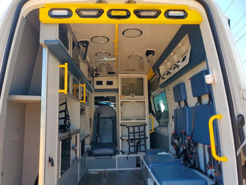 56834206 :رقم المزاد ، WD4PF0CD7KP039020 vin ، 2019 Mercedes-benz Sprinter مزاد بيع