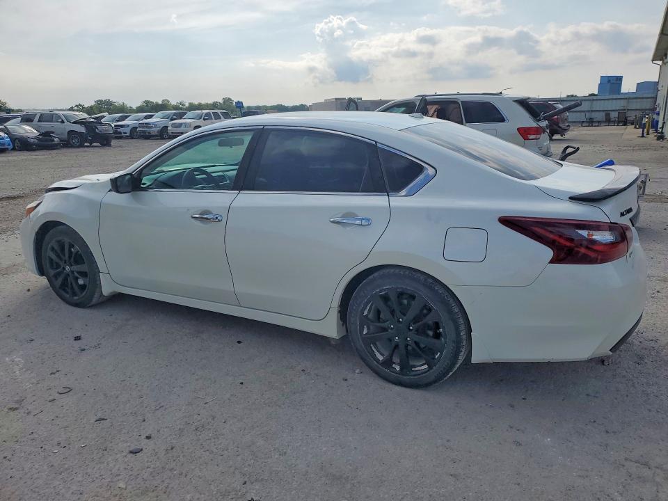 2018 Nissan Altima მანქანა იყიდება აუქციონზე, vin: 1N4AL3AP0JC269565, აუქციონის ნომერი: 56103916