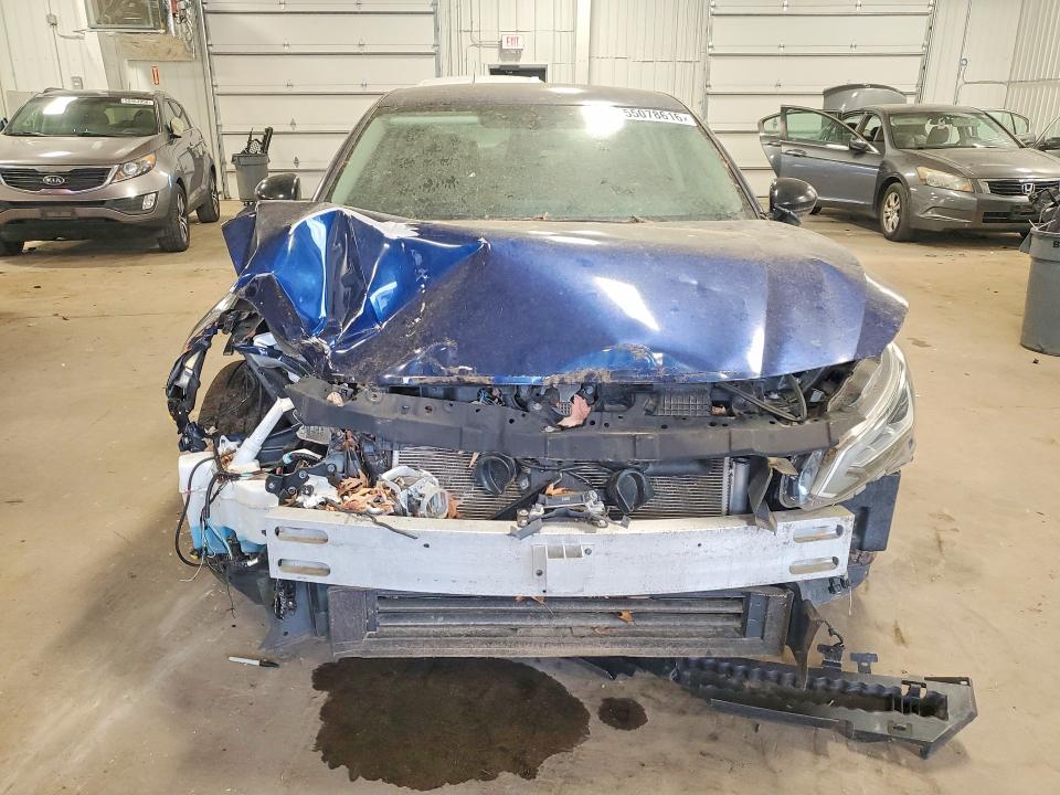 Продажа на аукционе авто 2019 Nissan Altima, vin: 1N4BL4CW7KC223540, номер лота: 55078616