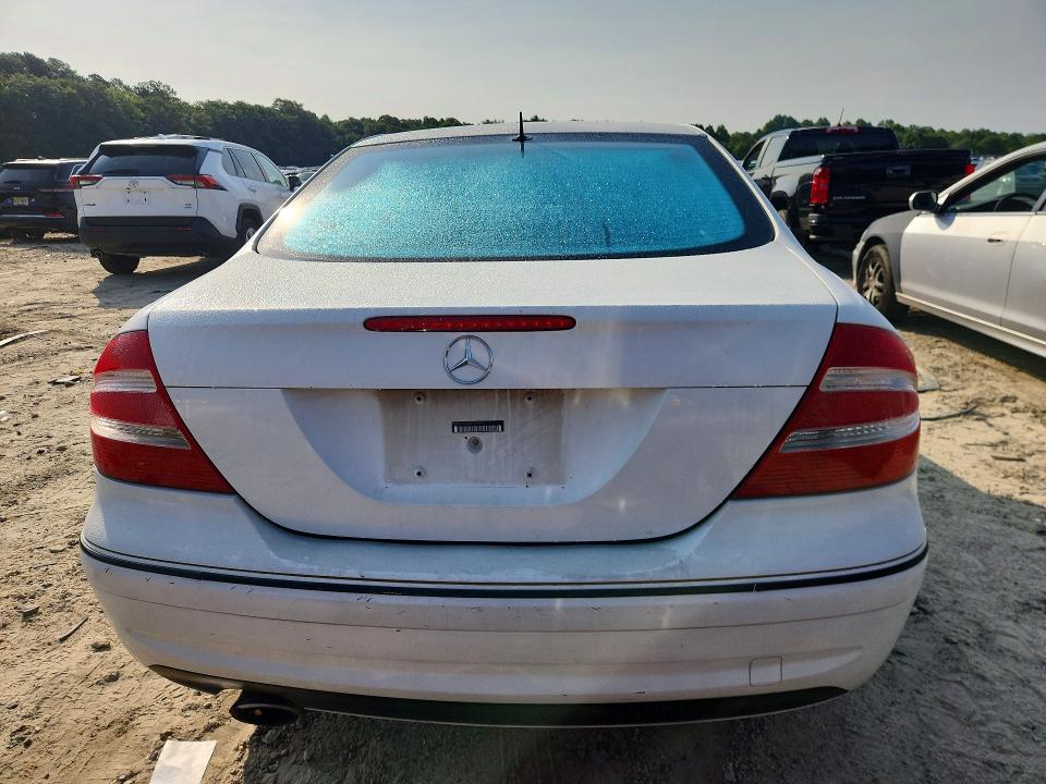 2004 Mercedes-benz Clk მანქანა იყიდება აუქციონზე, vin: WDBTJ75J64F079552, აუქციონის ნომერი: 59258326