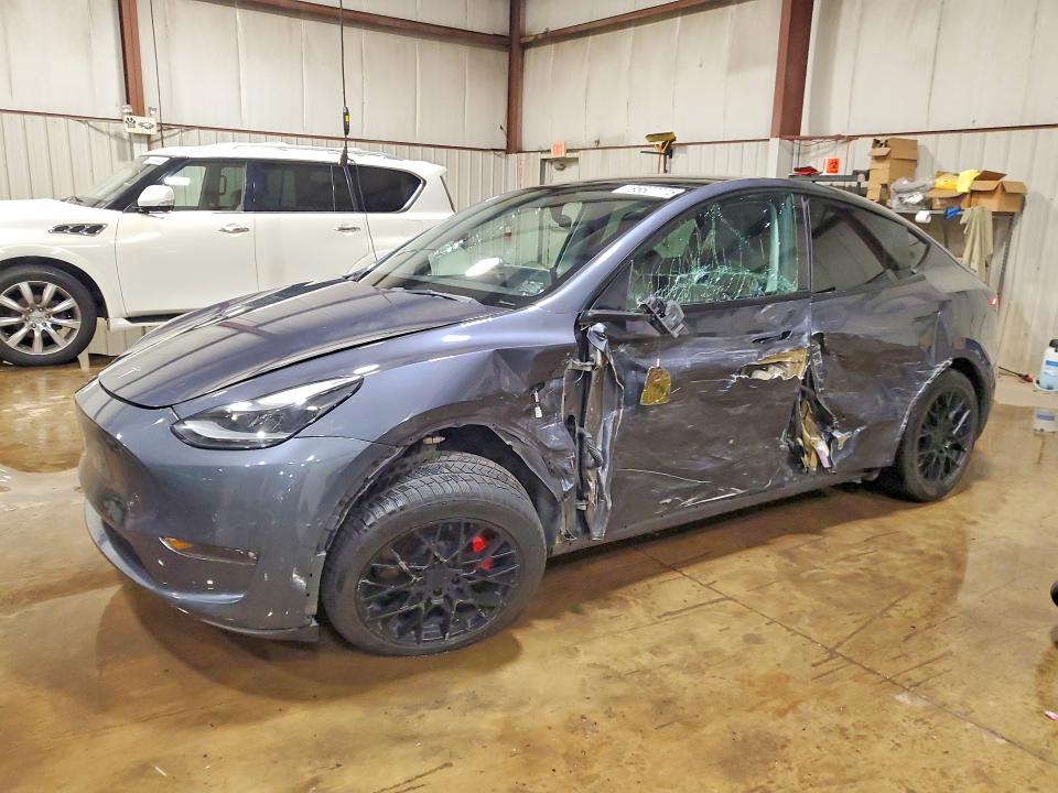 Продажа на аукционе авто 2022 Tesla Model Y, vin: 7SAYGDEF0NF324743, номер лота: 85607775