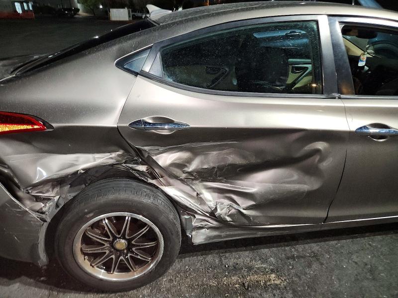 59207096 :رقم المزاد ، 5NPDH4AE2DH286597 vin ، 2013 Hyundai Elantra مزاد بيع