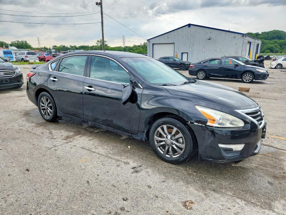 2015 Nissan Altima მანქანა იყიდება აუქციონზე, vin: 1N4AL3AP6FC567271, აუქციონის ნომერი: 57748386