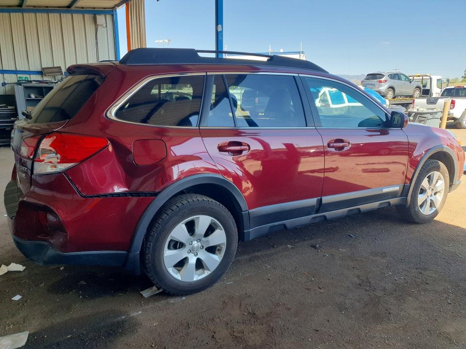 2011 Subaru Outback მანქანა იყიდება აუქციონზე, vin: 4S4BRBCC9B3333942, აუქციონის ნომერი: 58692096