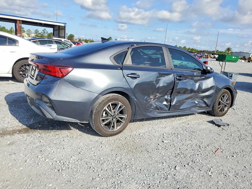 57369946 :رقم المزاد ، 3KPF24AD2PE605524 vin ، 2023 Kia Forte مزاد بيع