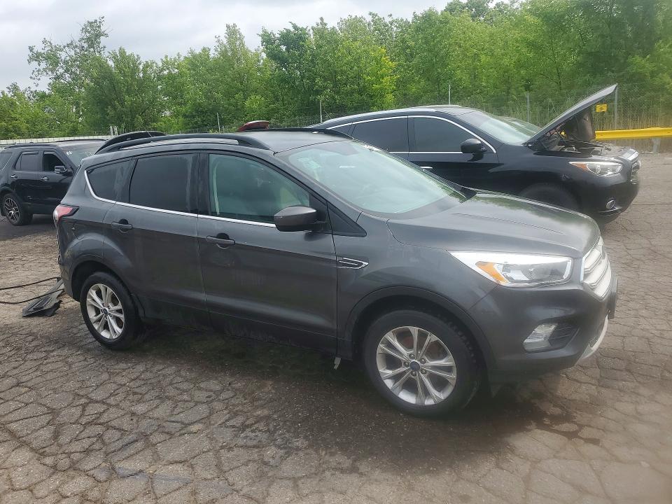 2018 Ford Escape მანქანა იყიდება აუქციონზე, vin: 1FMCU0GD3JUC35380, აუქციონის ნომერი: 56577086