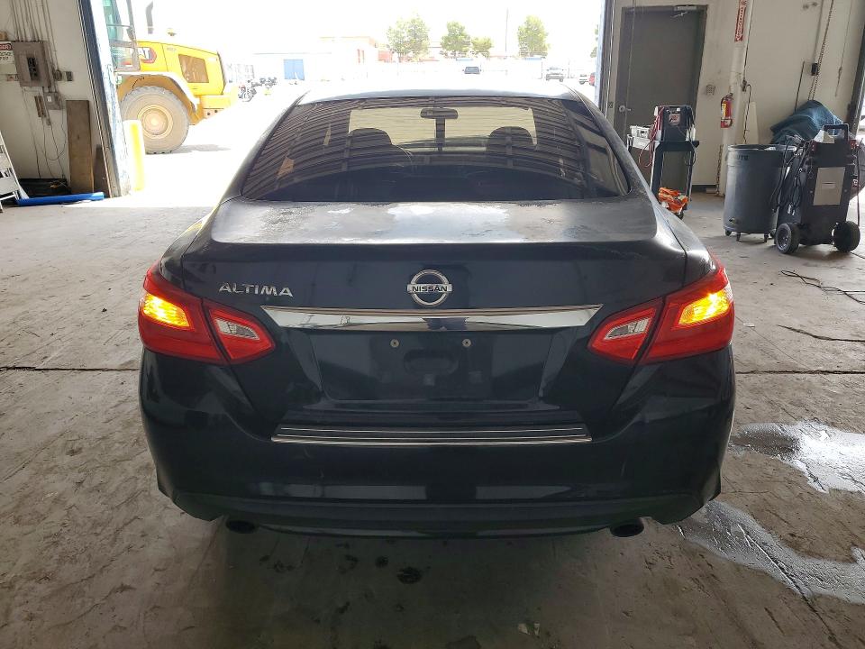 2016 Nissan Altima მანქანა იყიდება აუქციონზე, vin: 1N4AL3AP7GC192198, აუქციონის ნომერი: 57299986