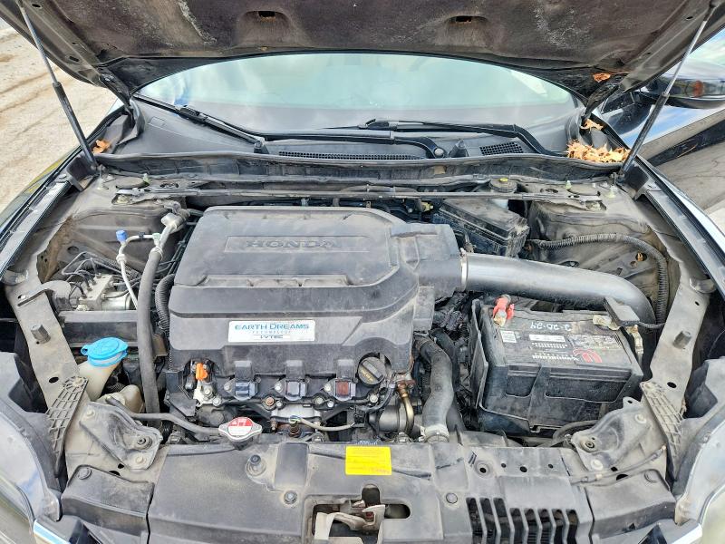 57024756 :رقم المزاد ، 1HGCT2B83FA009265 vin ، 2015 Honda Accord مزاد بيع