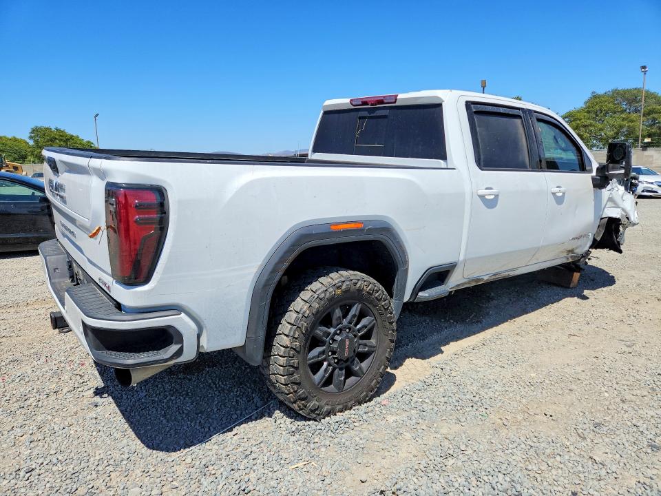 57515436 :رقم المزاد ، 1GT49PEY8RF100985 vin ، 2024 Gmc Sierra مزاد بيع