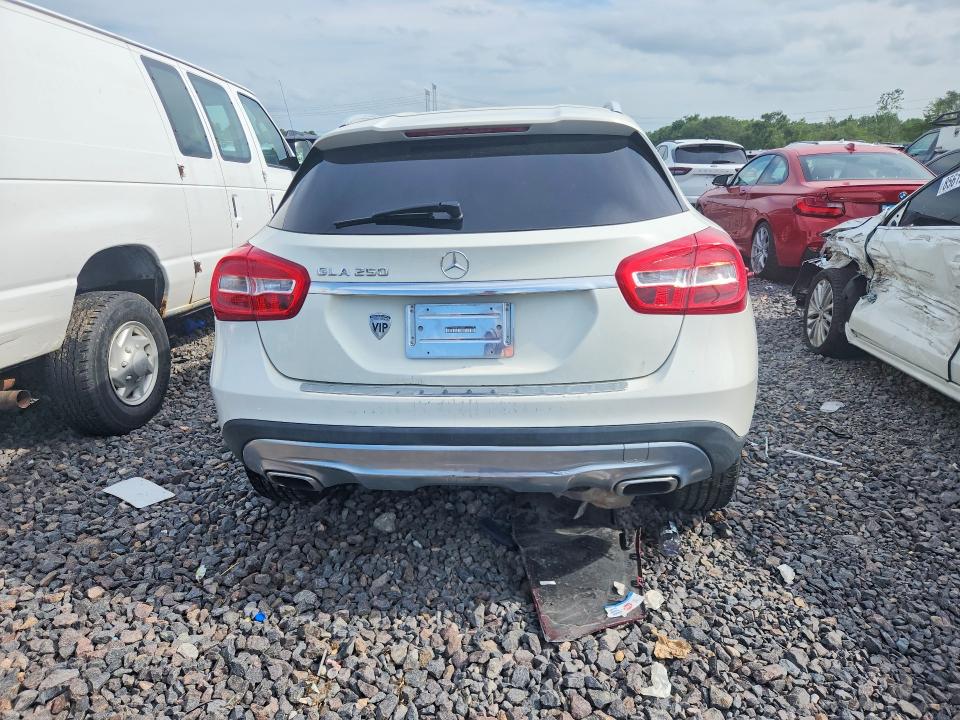 59122826 :رقم المزاد ، WDCTG4EB4FJ169977 vin ، 2015 Mercedes-benz Gla مزاد بيع