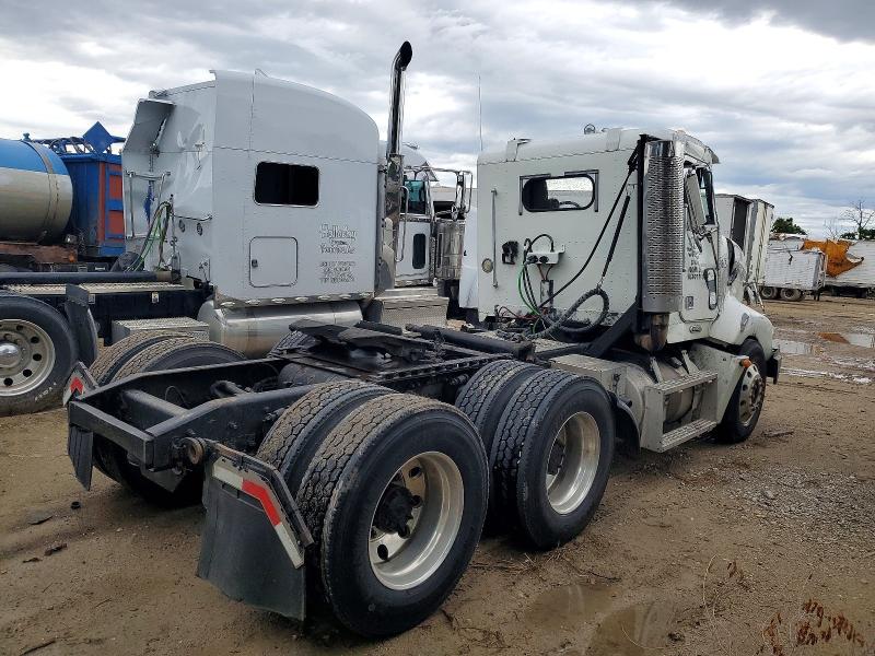Продажа на аукционе авто 2000 Freightliner Conventional, vin: 1FUY3MDB2YLH17244, номер лота: 57536526