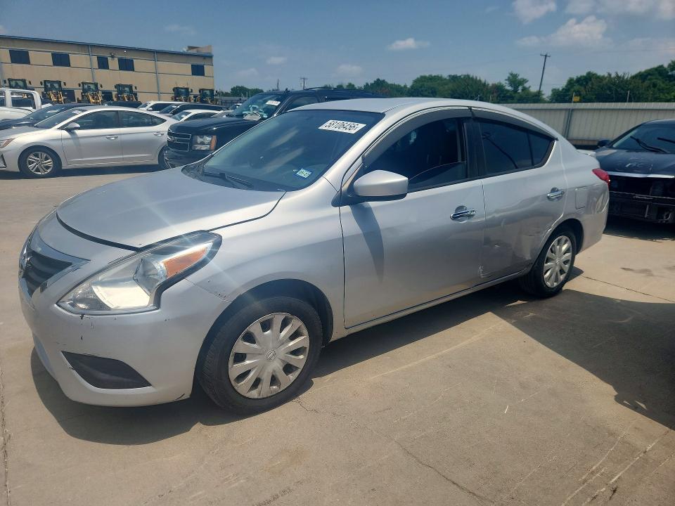 2015 Nissan Versa მანქანა იყიდება აუქციონზე, vin: 3N1CN7APXFL910210, აუქციონის ნომერი: 58106456