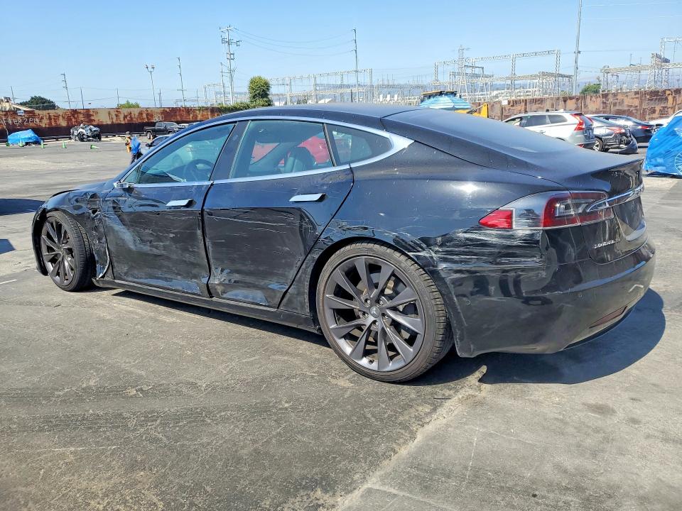 Продажа на аукционе авто 2019 Tesla Model S, vin: 5YJSA1E29KF307564, номер лота: 57242646