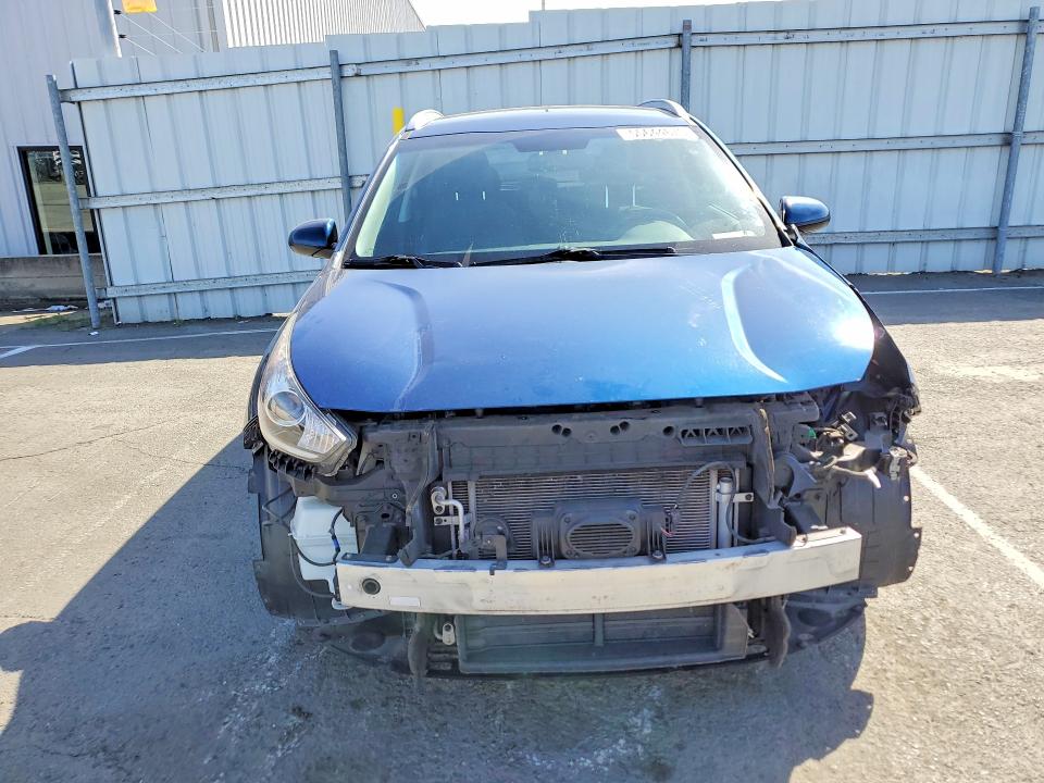 Продажа на аукционе авто 2018 Kia Niro, vin: KNDCB3LC9J5138476, номер лота: 55644676