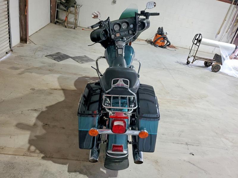 2002 Harley-davidson Flhtcui მანქანა იყიდება აუქციონზე, vin: 1HD1FCW142Y617974, აუქციონის ნომერი: 58993726