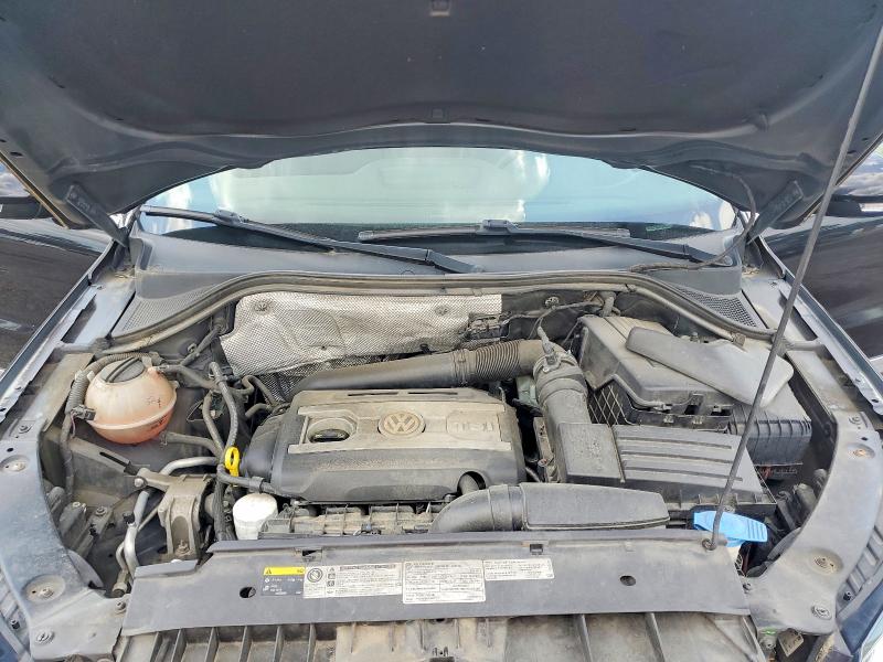 2015 Volkswagen Tiguan მანქანა იყიდება აუქციონზე, vin: WVGAV7AX2FW561859, აუქციონის ნომერი: 58972736