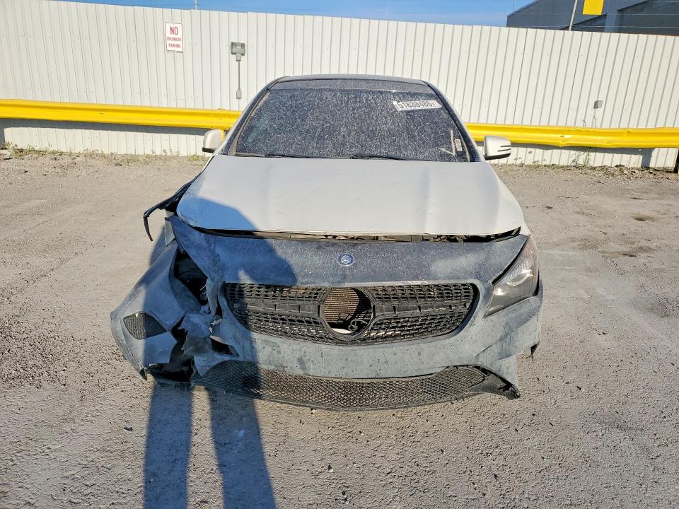 51838486 :رقم المزاد ، WDDSJ4EB1GN394084 vin ، 2016 Mercedes-benz Cla مزاد بيع