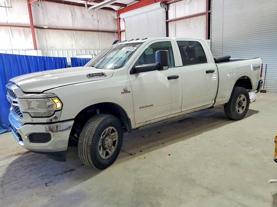 55896436 :رقم المزاد ، 3C6UR5CL8LG251074 vin ، 2020 Ram 2500 مزاد بيع