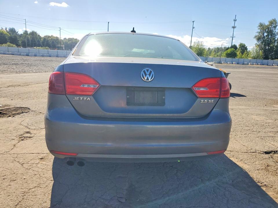 2011 Volkswagen Jetta მანქანა იყიდება აუქციონზე, vin: 3VWDZ7AJ8BM366213, აუქციონის ნომერი: 55141506