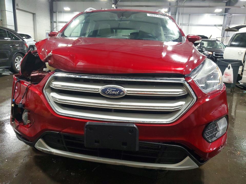 Продаж на аукціоні авто 2019 Ford Escape, vin: 1FMCU9J90KUB61135, номер лоту: 56311016