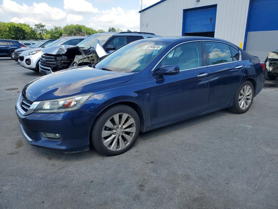 2013 Honda Accord მანქანა იყიდება აუქციონზე, vin: 1HGCR2F80DA273808, აუქციონის ნომერი: 57348616