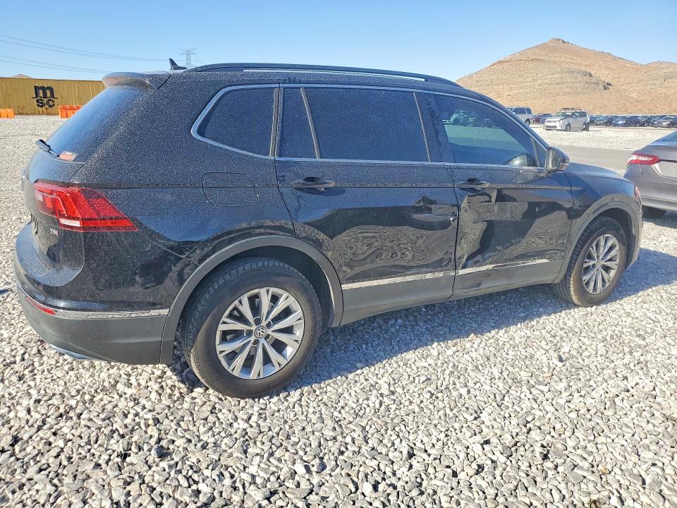 2018 Volkswagen Tiguan მანქანა იყიდება აუქციონზე, vin: 3VV3B7AX9JM023143, აუქციონის ნომერი: 56138536