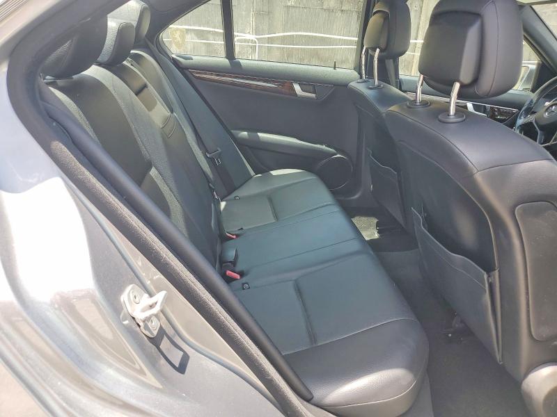 2013 Mercedes-benz C მანქანა იყიდება აუქციონზე, vin: WDDGF8AB6DA812274, აუქციონის ნომერი: 57634486