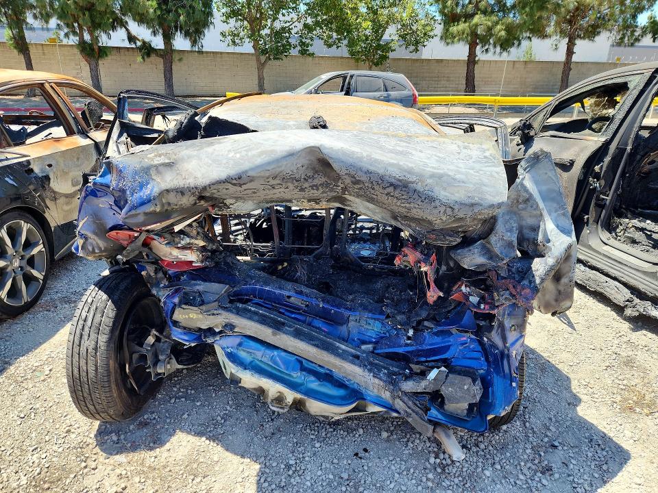 57622566 :رقم المزاد ، 3KPA24AD2LE293810 vin ، 2020 Kia Rio مزاد بيع