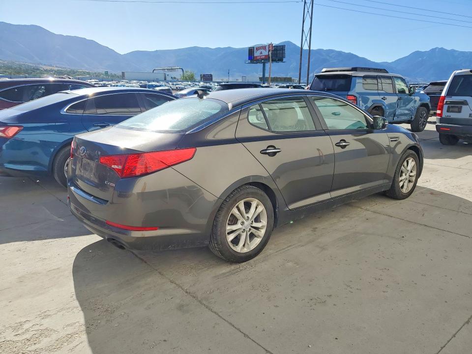 56999506 :رقم المزاد ، 5XXGN4A70DG253830 vin ، 2013 Kia Optima مزاد بيع