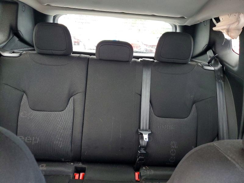 54926256 :رقم المزاد ، ZACCJABT1FPB42674 vin ، 2015 Jeep Renegade مزاد بيع