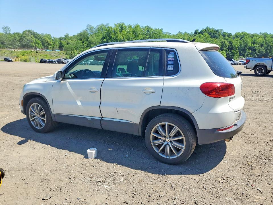 55688116 :رقم المزاد ، WVGBV7AX3GW591717 vin ، 2016 Volkswagen Tiguan مزاد بيع