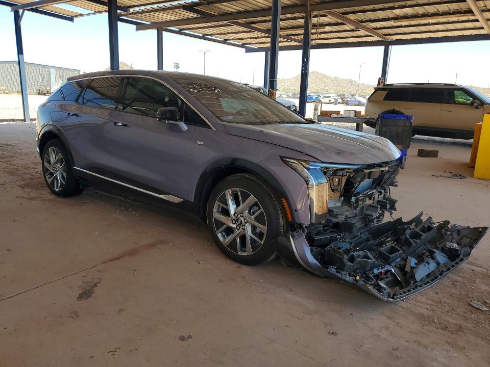 2026 Cadillac Optiq მანქანა იყიდება აუქციონზე, vin: 3GYK3BM57TS140006, აუქციონის ნომერი: 55644466