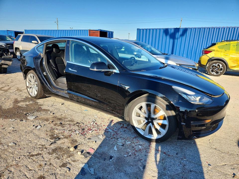 2019 Tesla Model 3 მანქანა იყიდება აუქციონზე, vin: 5YJ3E1EBXKF453335, აუქციონის ნომერი: 57747086