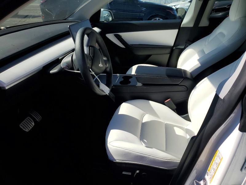 Продажа на аукционе авто 2021 Tesla Model Y, vin: 5YJYGDEF4MF240078, номер лота: 57253406