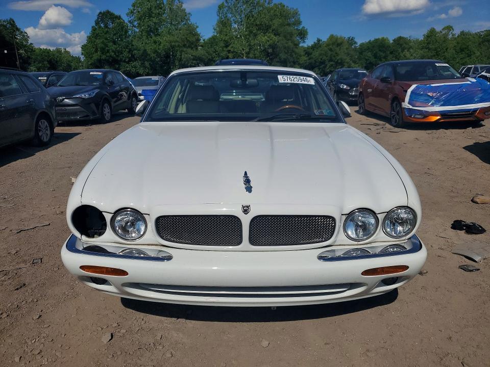 57625946 :رقم المزاد ، SAJDA15BXYMF15594 vin ، 2000 Jaguar Xjr مزاد بيع