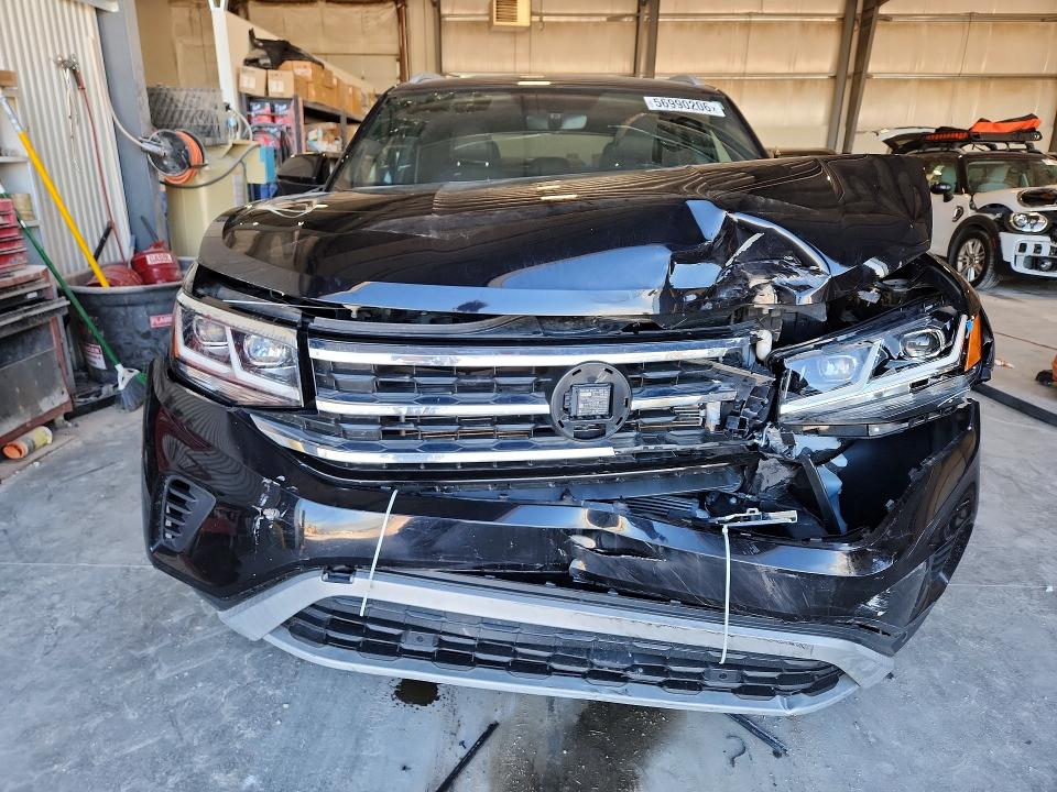56990206 :رقم المزاد ، 1V2KE2CA6MC225102 vin ، 2021 Volkswagen Atlas Cross Sport مزاد بيع