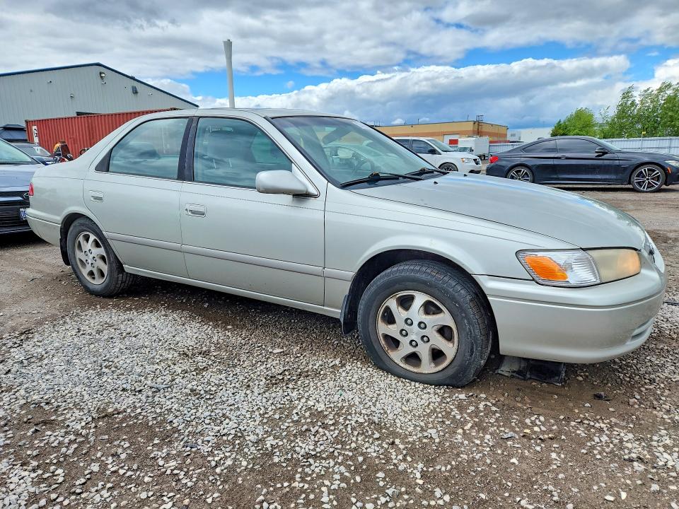 57460306 :رقم المزاد ، JT2BG22K8Y0457299 vin ، 2000 Toyota Camry مزاد بيع