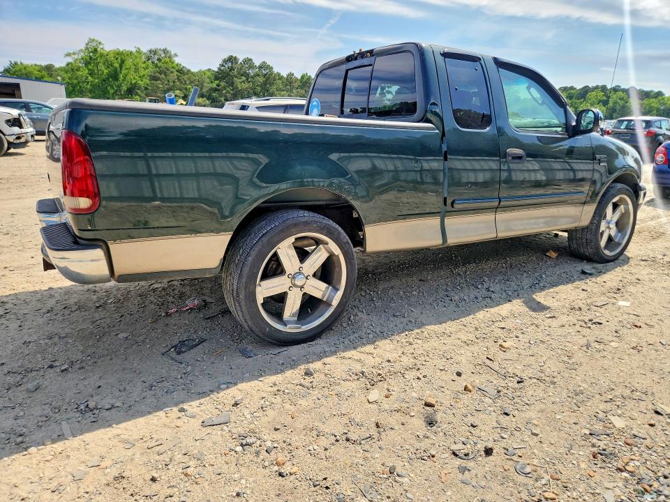 57157336 :رقم المزاد ، 2FTRX17W34CA46925 vin ، 2004 Ford F-150 Heritage مزاد بيع