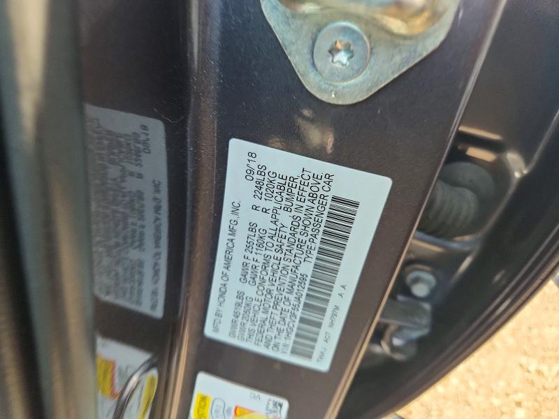 58985026 :رقم المزاد ، 1HGCV3F55JA012595 vin ، 2018 Honda Accord مزاد بيع