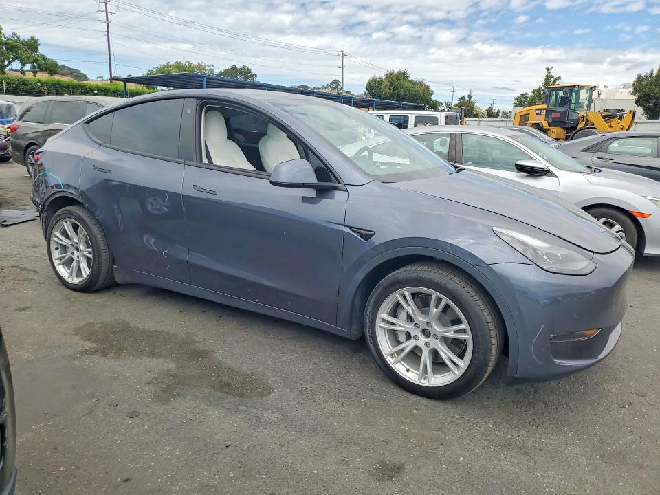 Продажа на аукционе авто 2022 Tesla Model Y, vin: 7SAYGDEE3NF537127, номер лота: 58752506