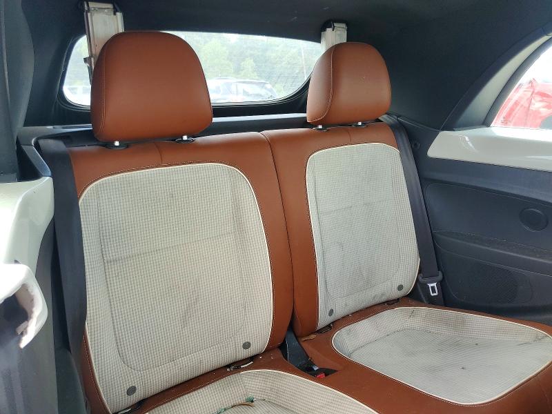 2017 Volkswagen Beetle მანქანა იყიდება აუქციონზე, vin: 3VW517AT8HM814665, აუქციონის ნომერი: 58421486