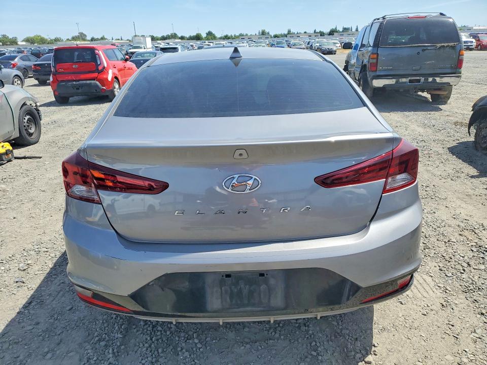 2020 Hyundai Elantra მანქანა იყიდება აუქციონზე, vin: KMHD84LF3LU106825, აუქციონის ნომერი: 55938156