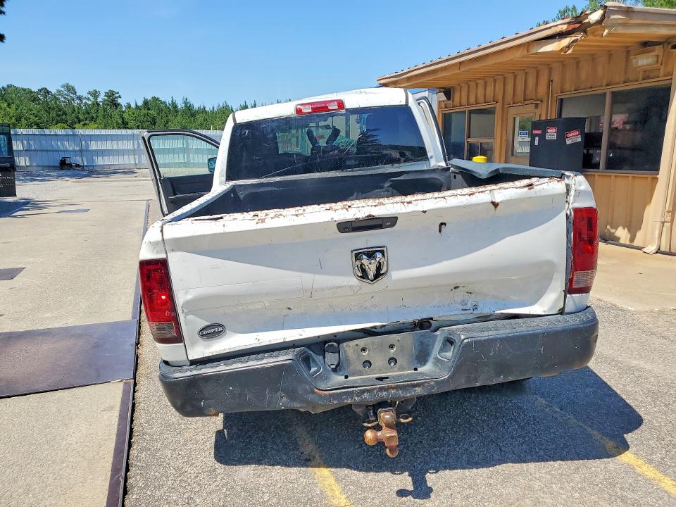 Продаж на аукціоні авто 2018 Ram 1500, vin: 1C6RR6FT5JS125669, номер лоту: 51922676