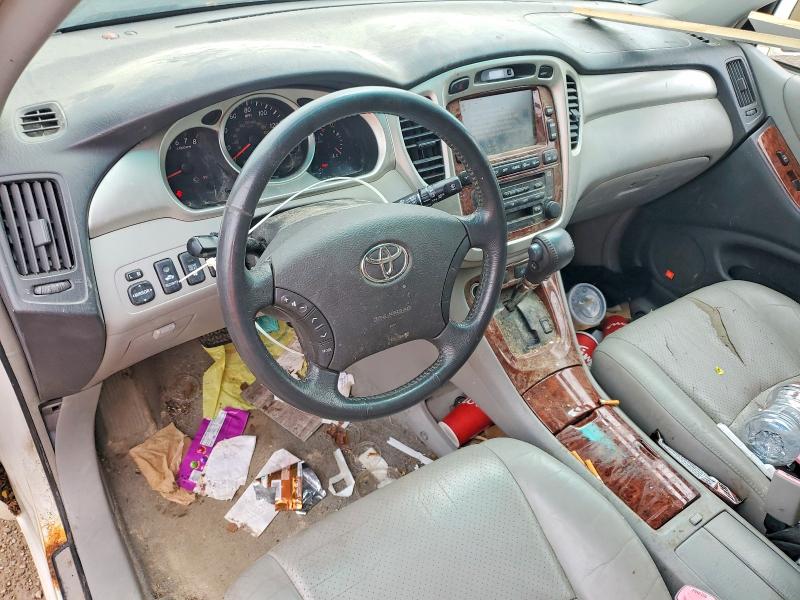 57727246 :رقم المزاد ، JTEEP21A550115569 vin ، 2005 Toyota Highlander مزاد بيع