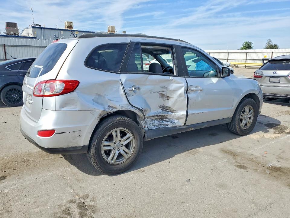 2012 Hyundai Santa Fe მანქანა იყიდება აუქციონზე, vin: 5XYZG3AB4CG102033, აუქციონის ნომერი: 56107556