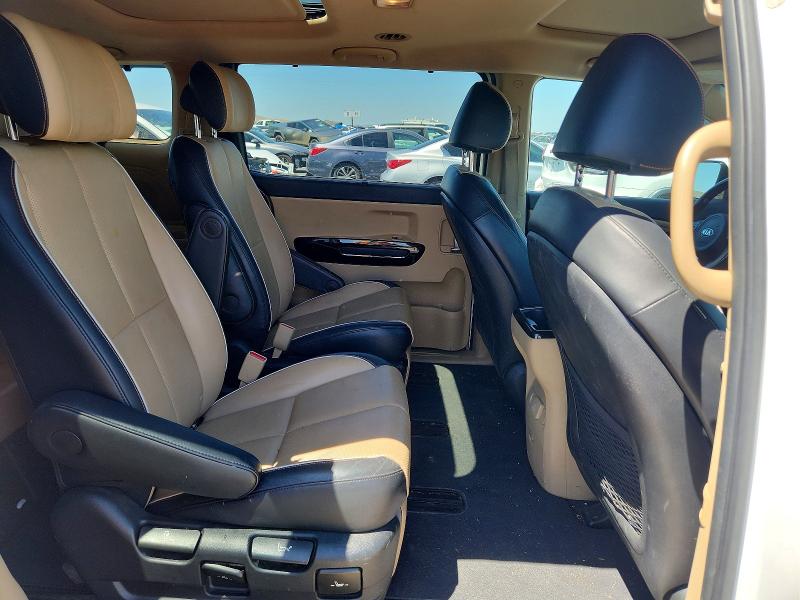 55246416 :رقم المزاد ، KNDME5C13G6147036 vin ، 2016 Kia Sedona مزاد بيع