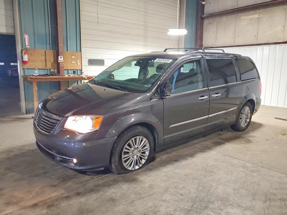 2016 Chrysler Town & Country მანქანა იყიდება აუქციონზე, vin: 2C4RC1CG6GR190710, აუქციონის ნომერი: 56525526