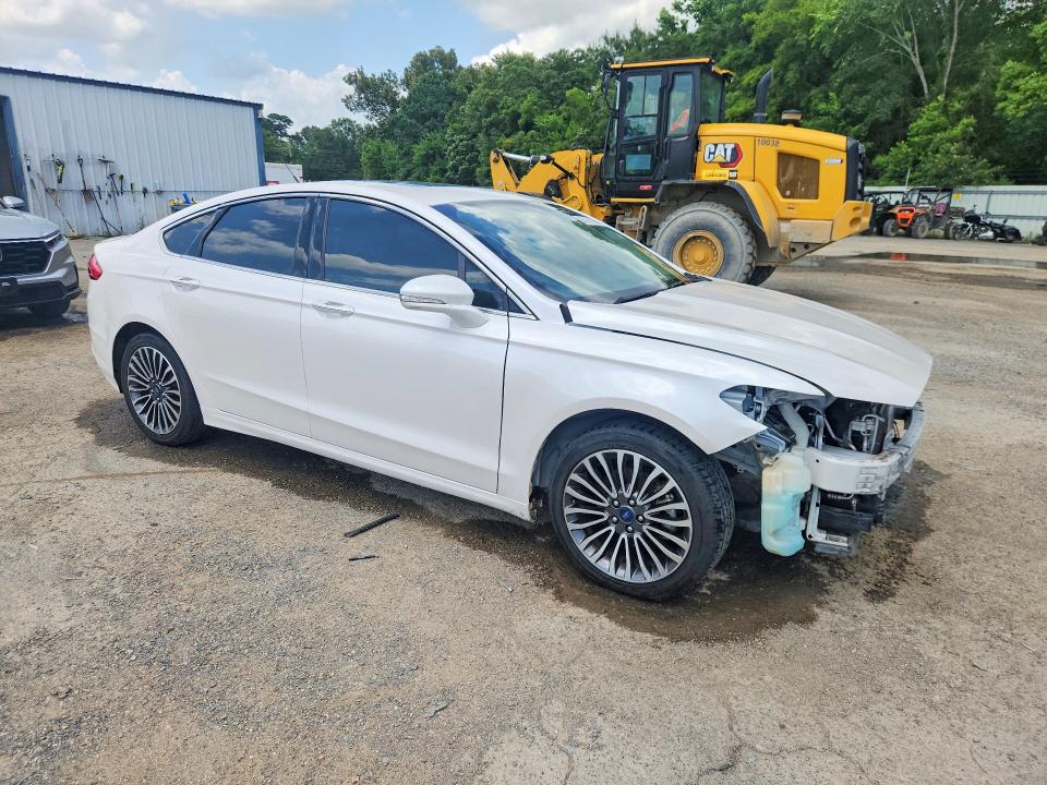 56161166 :رقم المزاد ، 3FA6P0D93JR151162 vin ، 2018 Ford Fusion مزاد بيع