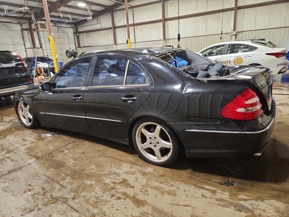 59234876 :رقم المزاد ، WDBUF65J25A699961 vin ، 2005 Mercedes-benz E مزاد بيع